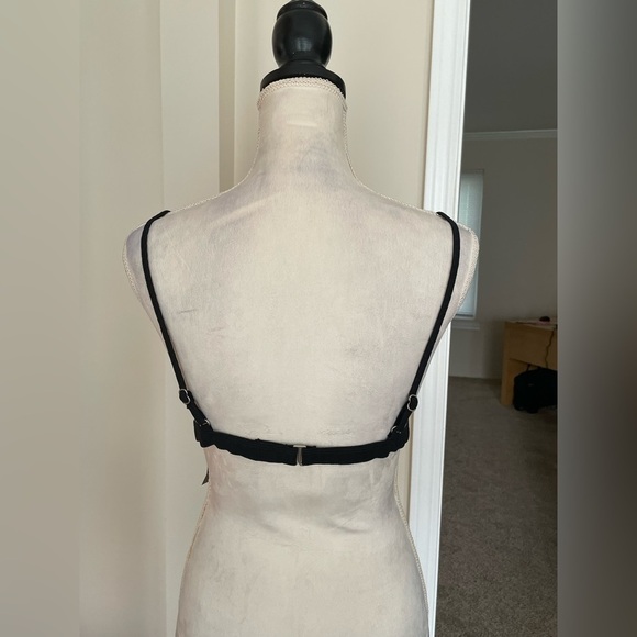 Cotton On Body Fixed Triangle Rib Bikini Top Size L NWT - Picture 4 of 13